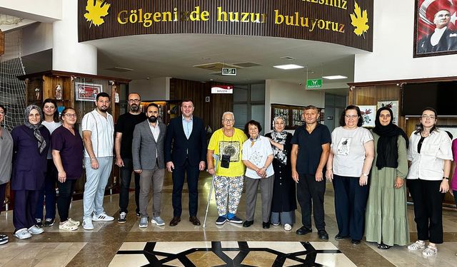 İl Müdürü Laçin, Çınarcık Huzurevi’nde Çalışmaları İnceledi