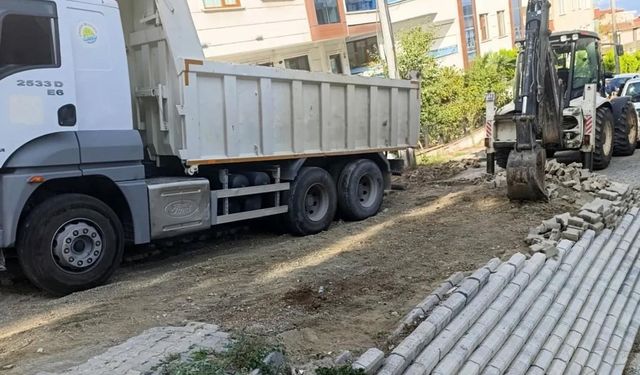 Çınarcık’ta Sokaklar Yenileniyor