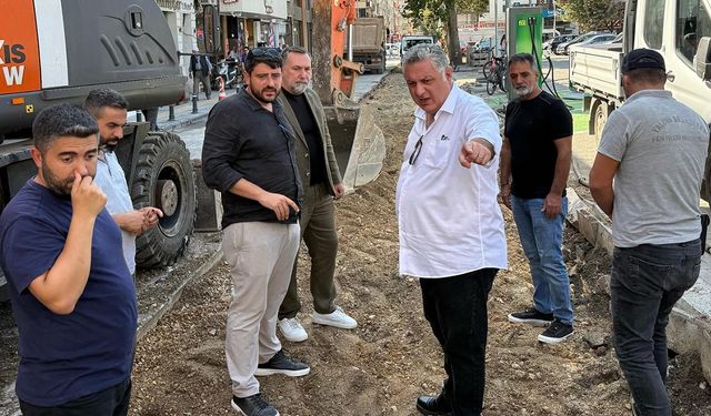 Başkan Gürel, İstiklal Caddesi Çalışmalarını İnceledi