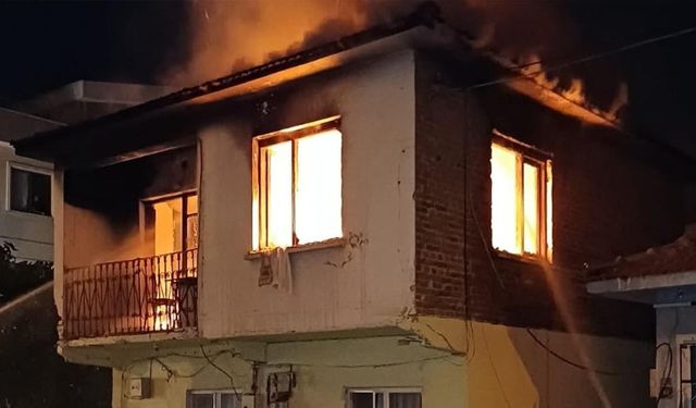 Sahil Mahallesi’ndeki Ev Yangını Korkuttu