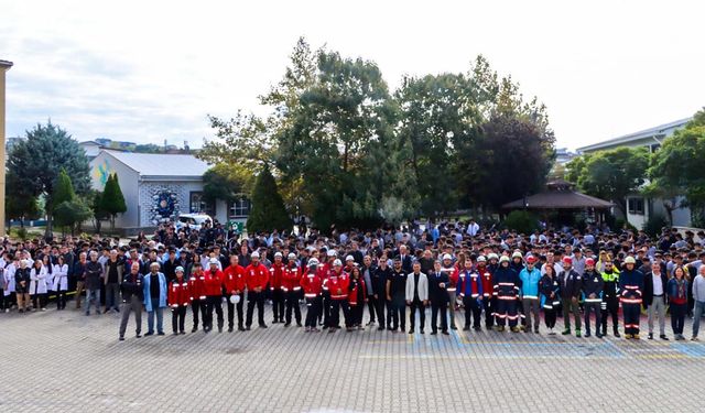 13 Ekim Dünya Afet Risklerinin Azaltılması Günü’nde Tatbikat Gerçekleştirildi