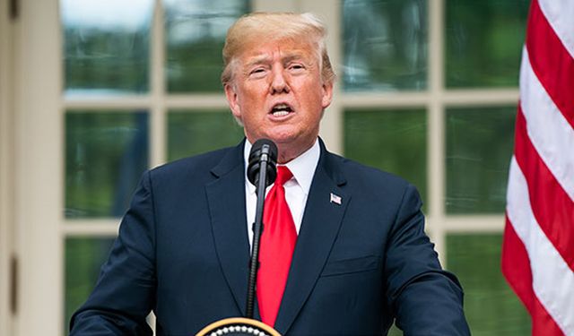 ABD Başkanı Trump: "Gazze Yeniden İnşa Edilecek, Bölgedeki Diğer Ülkeler de Yardım Edecek"