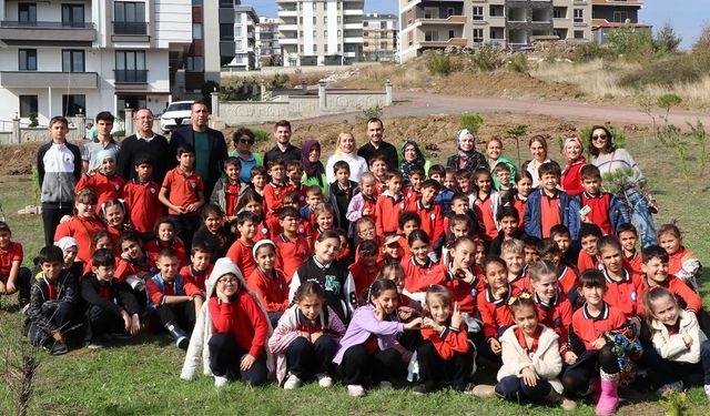 Fidanlar ‘Yeşil Çiftlikköy’ İçin Yeşerecek