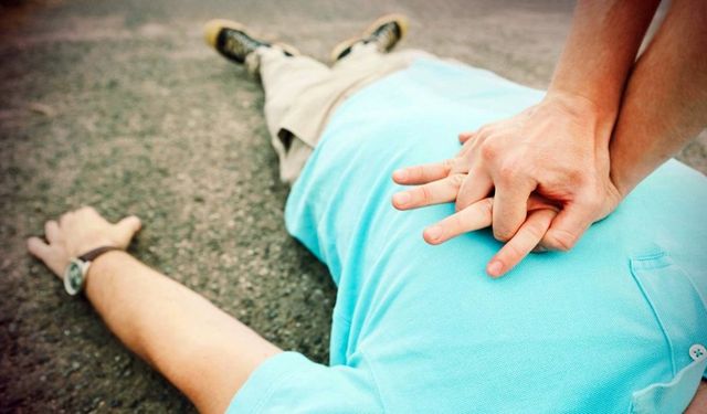 Elmalıklı Kadınlar Dikkat: İlk Yardım ve Kalp Masajı Eğitimi Yapılacak!