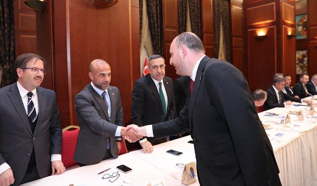 Güçlü, İl Başkanları Toplantısına Katıldı