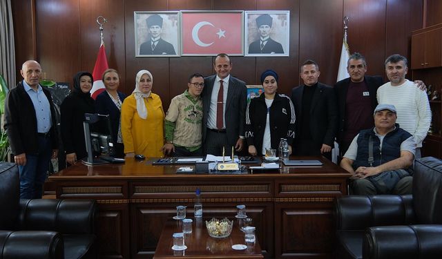 Beyazay Derneği Yalova Şube Başkanı Fatih Olgun’dan Başkan Yele’ye Ziyaret