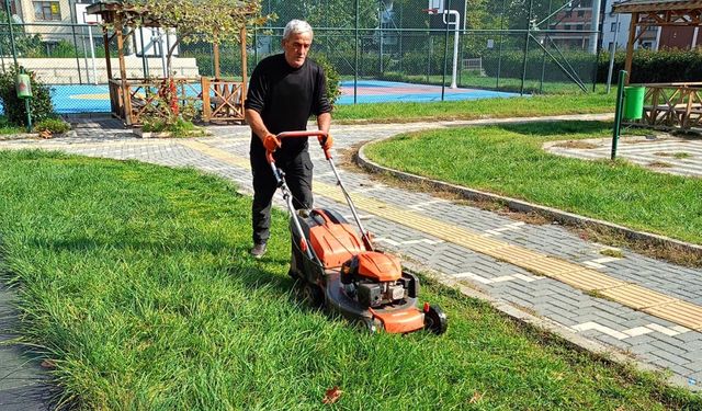 Çınarcık Belediyesi’nden Parklarda Bakım Seferberliği