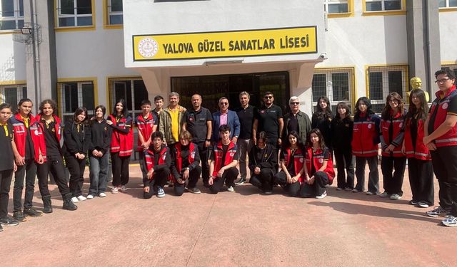 Öğrencilere Uygulamalı Afet Eğitim Verildi