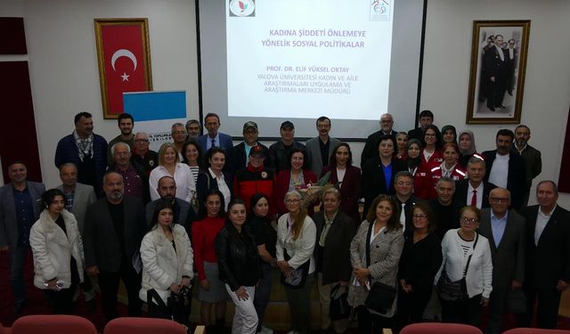 Kadına Yönelik Şiddetle Mücadele Konferansına Yoğun İlgi