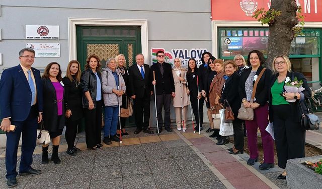 Yalova Kent Konseyi Kadın Meclisi’nden “Beyaz Baston” Farkındalığı