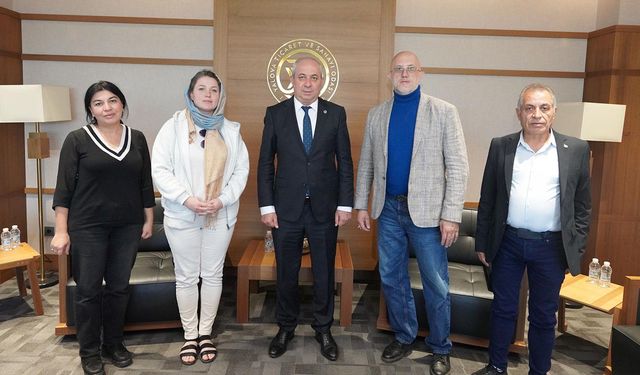 Rus Uzman ve Ressam Yalova’da YTSO’yu Ziyaret Etti