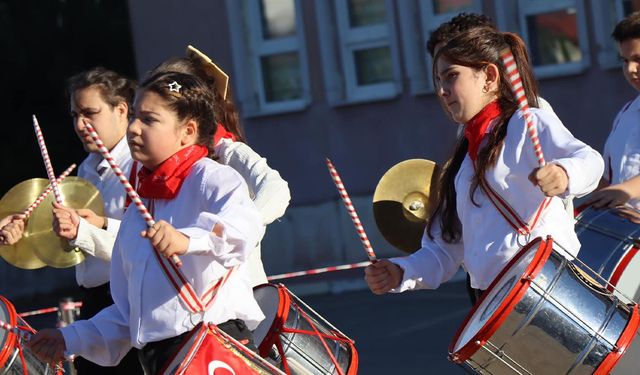 Subaşı’nda Cumhuriyet Sevinci, Cumhuriyetimizin 102. Yılı Coşkuyla Kutlandı
