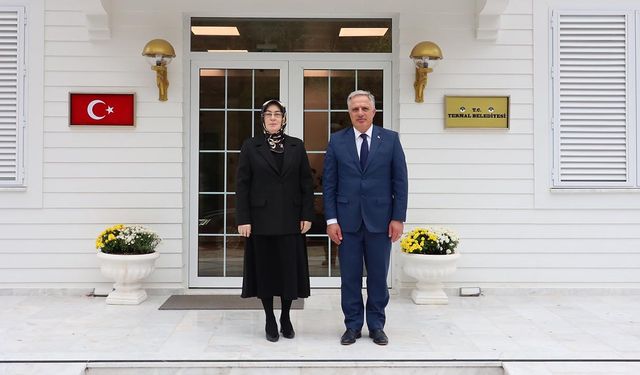 AK Parti Yalova Milletvekili Meliha Akyol’dan Başkan Acar’a Ziyaret