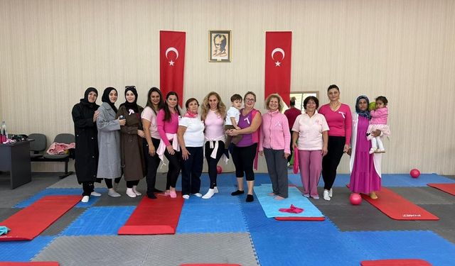 Farkındalık İçin Pembe Giydiler