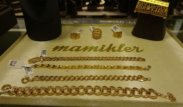 Yatırımcı Dövizi Bıraktı, Altına Koştu: "Güvenilir Liman"