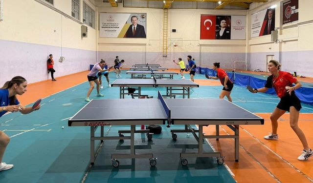 Yalovalı Raketler Avrupa Şampiyonası Hazırlık Kampında