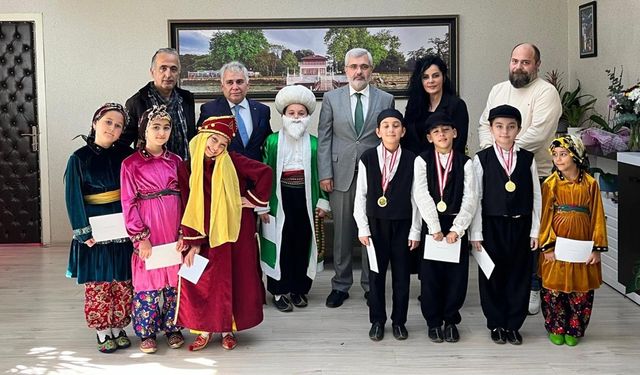 ‘Başarılarını Türekten Kutluyorum’