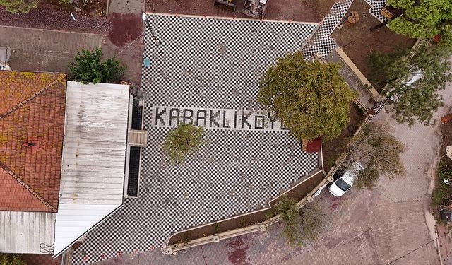 Kabaklı Köyü Meydanı Yenilendi