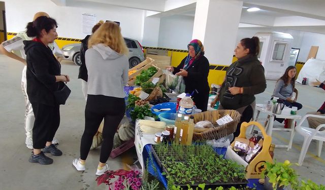 Kadıköy Pazarında Ata Tohumları Hayat Buldu