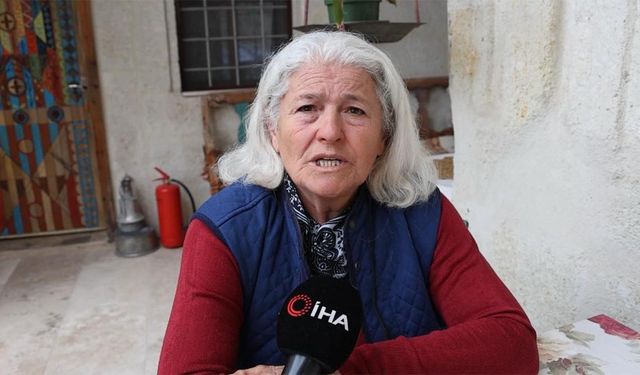 55 Yıldır Tersten Okuyup, Tersen Konuşuyor