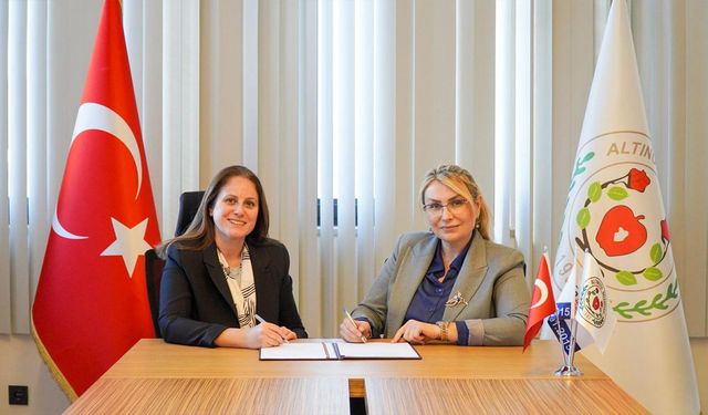 Altınova’da “Adli Yardım Projesi” Protokolü İmzalandı