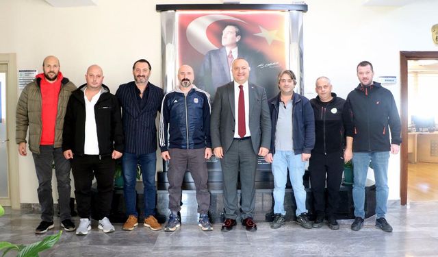 Çınarcık Belediyespor’dan Başkan Kurt’a Ziyaret
