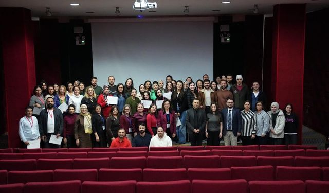 Yalova’da Sağlık Çalışanlarına Yenidoğan Canlandırma Eğitimi