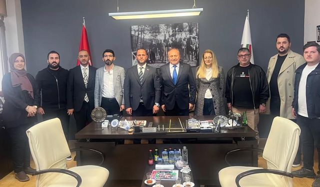 Yalova Kent Konseyi’nden Oktay İlhan’a Ziyaret