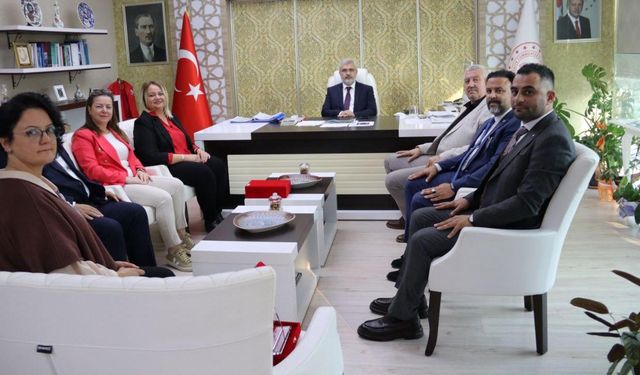 Yalova’da “Okulumda Kan’panya Var” Kampanyasına Destek Veren Okullara Plaket