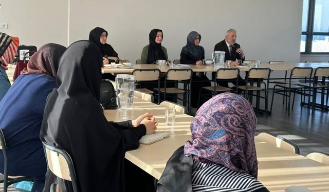 Vasfiye Turna Kur’an Kursu’nda Aylık Mutat Toplantı Gerçekleştirildi