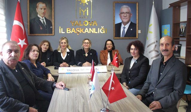 İYİ Parti Yalova’dan 25 Kasım Mesajı: “Kadınları Koruyamayan İktidar Kimseyi Koruyamaz”