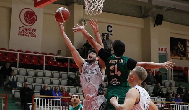 Çiftlikköy Belediyespor Evinde Karatay’ı 59–53 Mağlup Etti