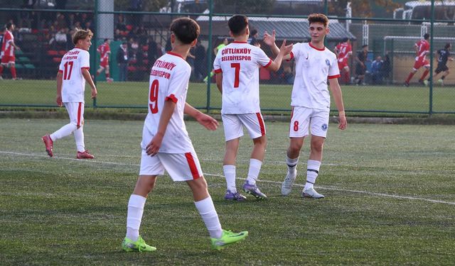 Çiftlikköy Belediyespor Altyapı Takımlarından Gol Şov