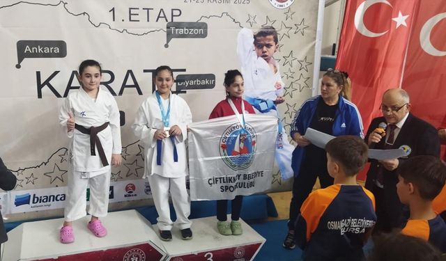 Çiftlikköy Karatecileri Yıldızlar Ligi’nde Esti