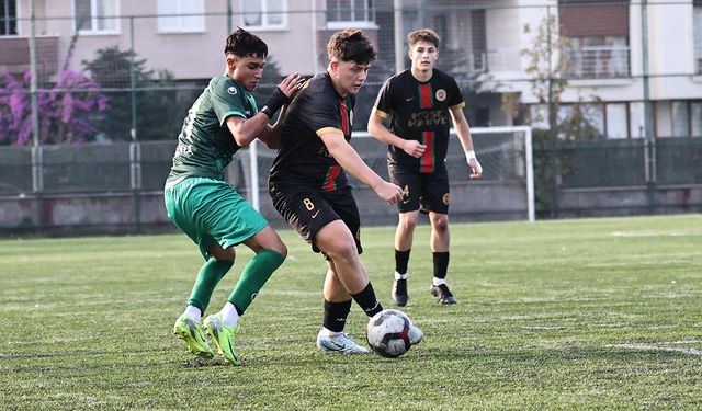 Gençler Yedi Bitirdi