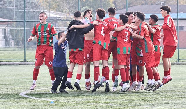 Nefes Kesen Maç Yalovaspor’un (4-3)