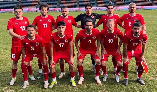 Zübeyir, Muhammed ve Günay Altın Madalya İçin Sahaya Çıkıyor