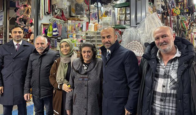 AK Parti Yalova Teşkilatından Kapalı Pazaryeri Esnafına Ziyaret