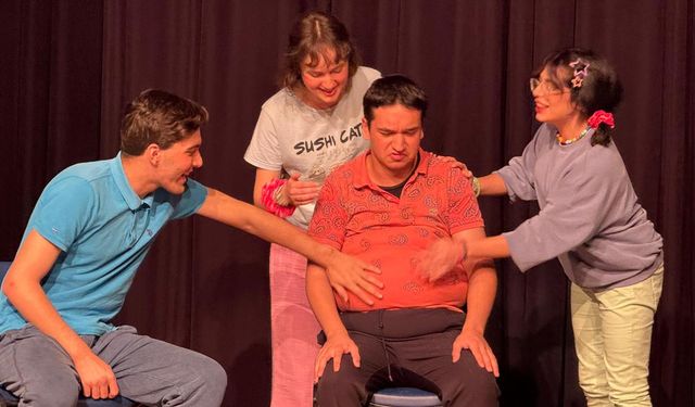 Aralık Ayının İlk Çocuk Oyunu Gerçekleştirdi