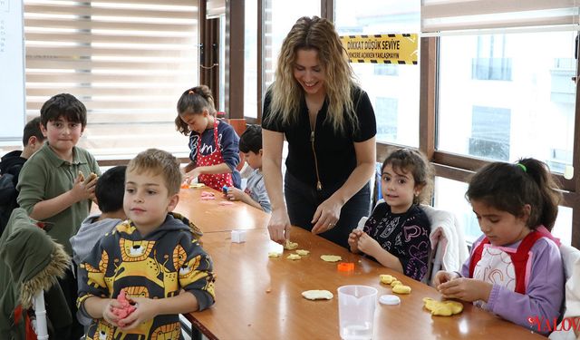 Çiftlikköy’de Minikler Hobi Kurslarıyla Kendilerini Geliştiriyor