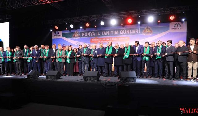 Vali Hülya Kaya’dan Karatay Standına Ziyaret