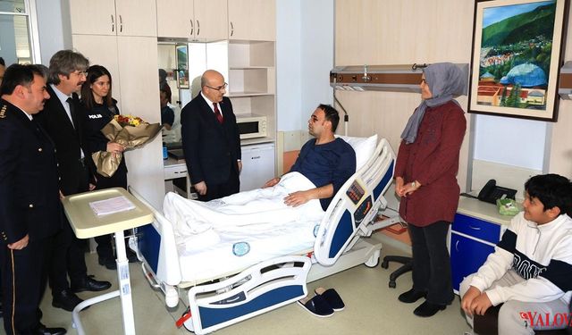 Emniyet Genel Müdürü Demirtaş, Yalova’daki Çatışmada Yaralanan Polisi Ziyaret Etti