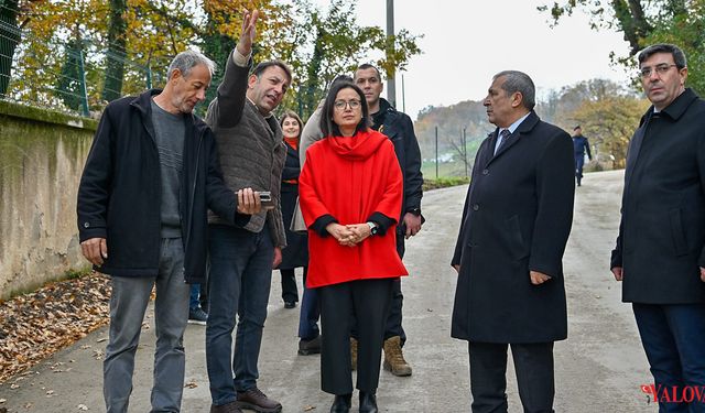 Kirazlı Köyü Ana Yolunda Beton Yol Çalışmaları Sürüyor