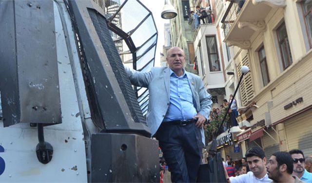 Mahmut Tanal Yalova’ya Geliyor!