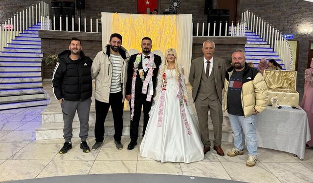 Kösem Ailesinin Mutlu Günü