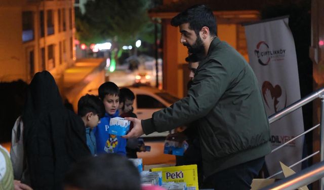 Çiftlikköy Belediyesi’nden Miraç Kandili İkramı
