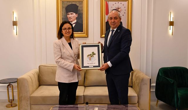 Demiryürek: “Yalova’ya Kalıcı İzler Bırakan Çalışmalara İmza Attı”