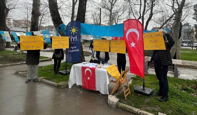 İYİ Parti’den Emekli Zammına Tepki: “İtibar Sarayda Değil Emeklinin Sofrasındadır”