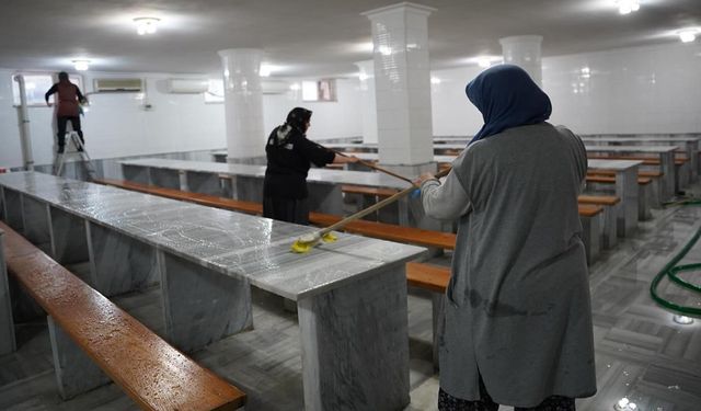 Kadıköy Belediyesi’nden Hijyen Mesaisi