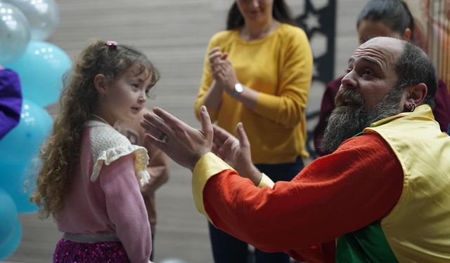 Kadıköy’de Çocuklara Renkli Gün